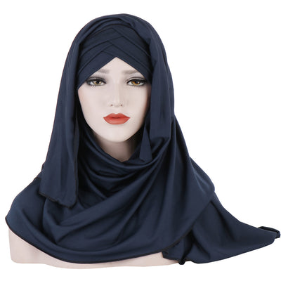 Hijab Elegante de Seda Monócromo con Parche para Damas Musulmanas - Image 5