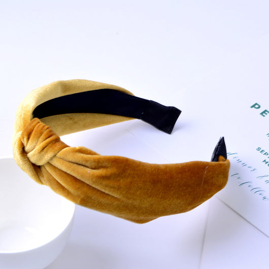 Diadema de Terciopelo Dorado con Borde Ancho Anudado - Image 15