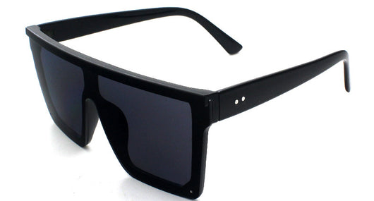 Large-frame square sunglasses with a tortoiseshell pattern frame and gradient brown lenses, shown from front and side. - Image 24