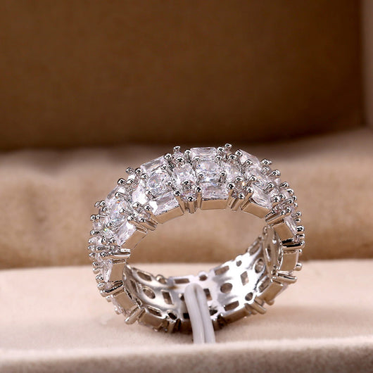 Anillo de Circonia Cúbica Lujo para Parejas - Joyería Brillante - Image 12