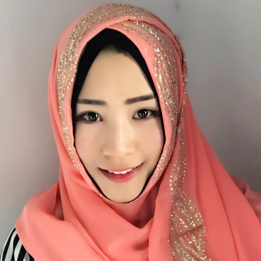Hijab Chiffon Largo con Detalles Dorados - Image 23