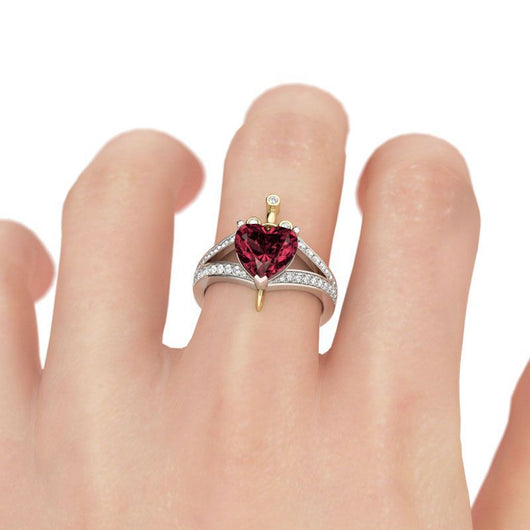 Anillo de Rubí en Forma de Corazón con Corona de Amor - Image 8