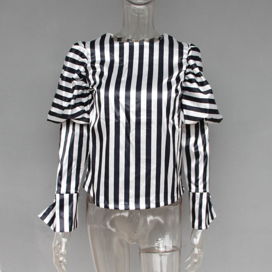 Blusa Cuello Redondo con Diseño Linterna - Image 10