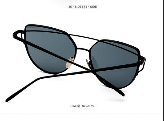 Gafas de Sol Vintage Doradas para Mujer - Image 25