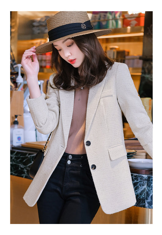 Blazer de Cuadros para Mujer en Lana Premium - Image 13