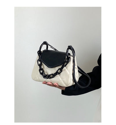 Bolso Cuadrado Pequeño con Cadena de Una Sola Asa - Image 7
