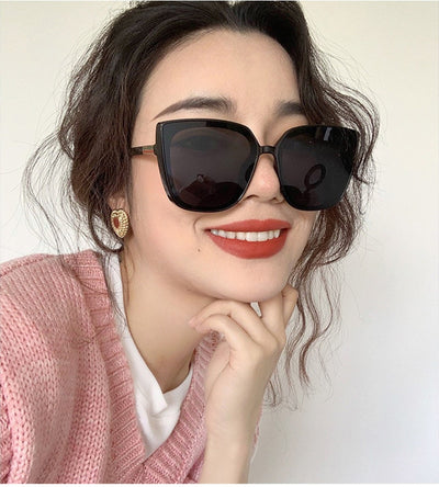 Gafas Retro Oversized para Mujer - Estilo Vintage Audaz - Image 5