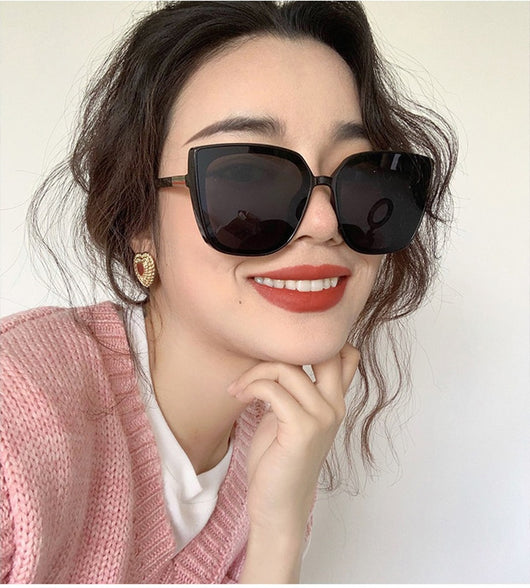 Gafas Retro Oversized para Mujer - Estilo Vintage Audaz - Image 5