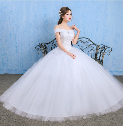 Vestido de Novia Coreano Hombro Descubierto con Cola - Image 9