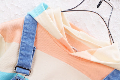 Overol Denim con Suéter Rayado y Capucha para Niños - Image 11