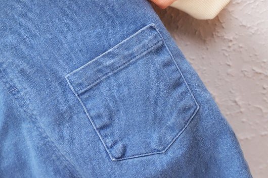 Overol Denim con Suéter Rayado y Capucha para Niños - Image 14