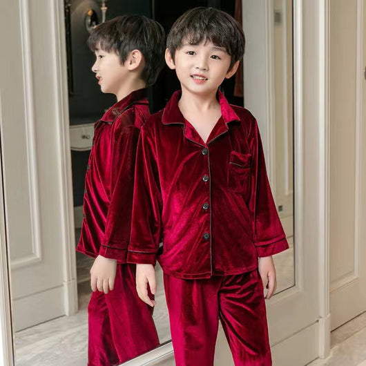 Pijama Familiar Terciopelo Dorado de Talla Grande - Image 10