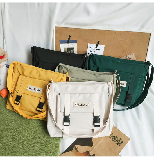 Bolsa Mensajera Impermeable de Lona y Nylon para Mujer - Image 19