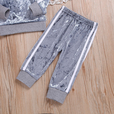 Conjunto de Sudadera y Pantalón de Terciopelo Dorado para Niñas - Ropa Cómoda y Elegante - Image 16