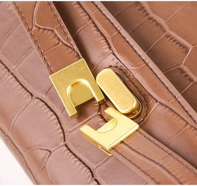 Bolso Bandolera de Cuero Genuino con Cadena - Diseño Minimalista - Image 11