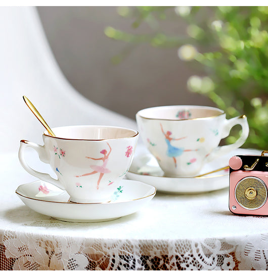 Juego de Té en Porcelana Bone China Británica con Tazas y Platos - Image 11