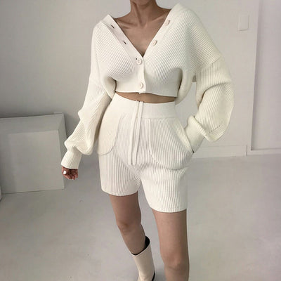 Conjunto Casual Cardigan Escote V con Short Cintura Alta - Image 14