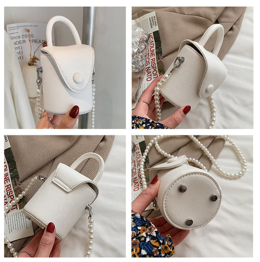 Bolsa Mensajera con Cadena de Perlas Beige - Image 9