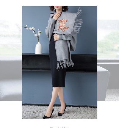 Capa Bordada para Mujer - Abrigo Grueso Elegante con Detalles Artesanales - Image 15
