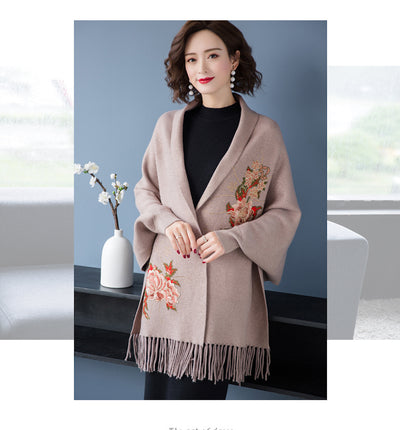 Capa Bordada para Mujer - Abrigo Grueso Elegante con Detalles Artesanales - Image 19