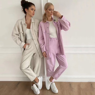 Conjunto Elegante de Blazer y Pantalón en Colores Sólidos - Image 9
