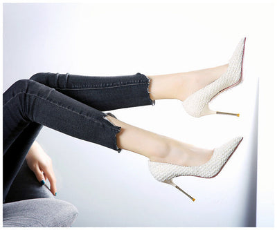 Tacones Blancos Stiletto de Punta Fina para Mujer - Image 9