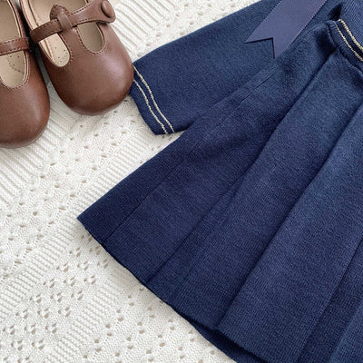 Vestido Colegial Plisado Azul Marino con Cuello Tejido - Image 20