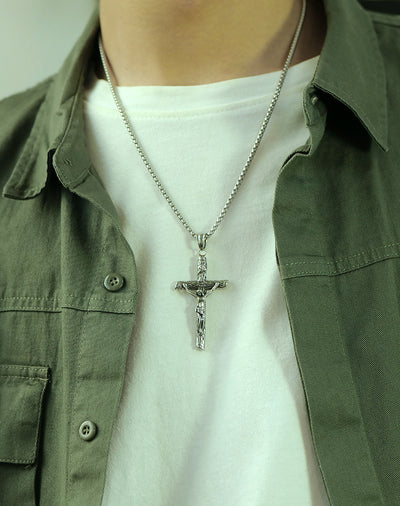 Collar Cruz Cristiana Titanio para Hombre - Diseño Clásico y Duradero - Image 10