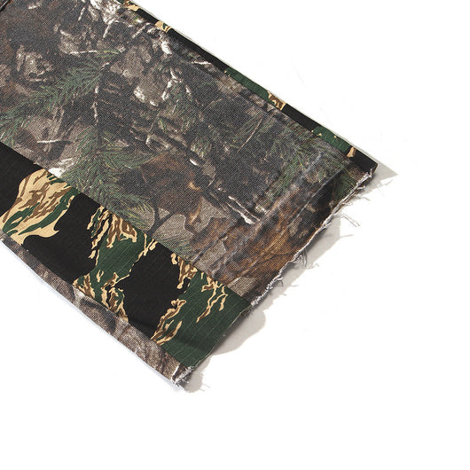 Overol Flare Hombre con Estampado Camuflaje y Costuras Decorativas - Image 13