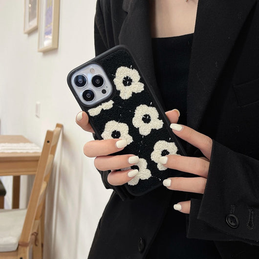 Funda Protectora Floral Suave para Celular - Image 13