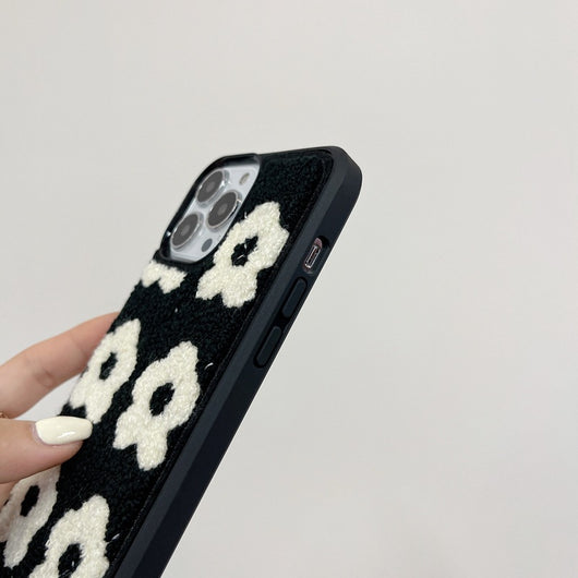 Funda Protectora Floral Suave para Celular - Image 17