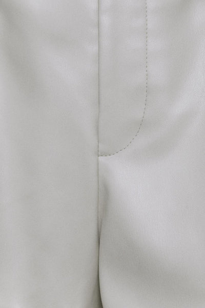 Shorts de Cuero para Mujer - Image 18