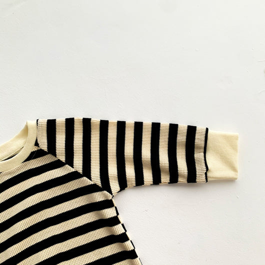 Enterizo Clásico a Rayas para Niños y Niñas - Image 7