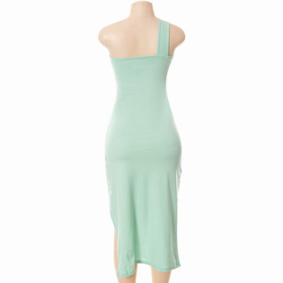 Vestido Elegante Asimétrico con Espalda Descubierta y Abertura Alta - Image 15