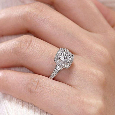 Anillo de Compromiso Clásico con Circonita de Cuatro Puntas - Joyería Elegante para Mujer - Image 7