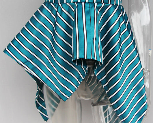 Blusa de Satén Asimétrica con Hombro Descubierto - Image 8