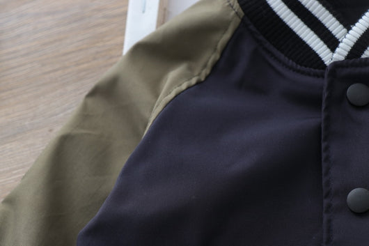 Chaqueta Deportiva de Cuello Mao para Niños - Estilo Béisbol Clásico - Image 11