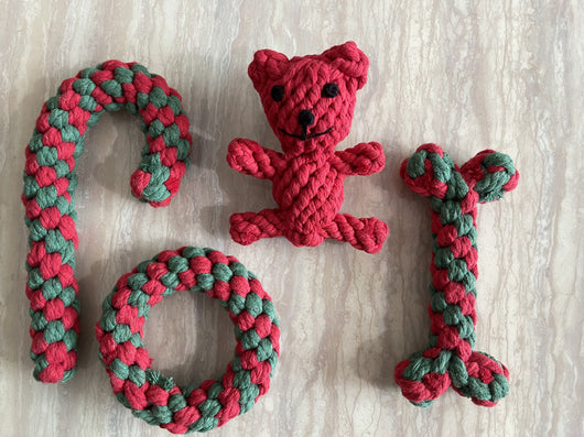 Juguete Masticable Navideño Tejido a Mano para Mascotas - Image 16