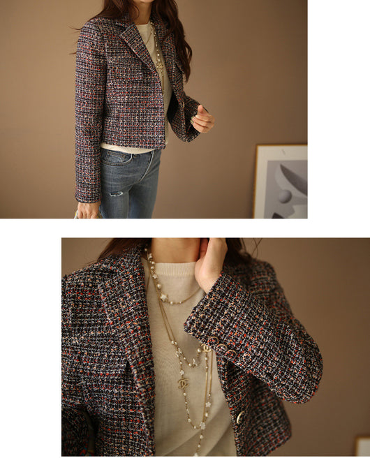 Conjunto Elegante Dos Piezas: Abrigo de Lana Ajustado y Falda Cuello Redondo - Image 13