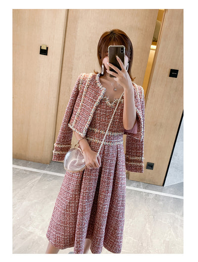 Traje de Vestir para Dama con Detalles de Seda y Tweed - Image 11