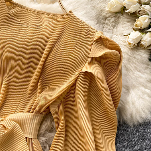 Conjunto Elegante: Blusa de Gasa con Mangas Abullonadas y Pantalón Ancho - Image 29