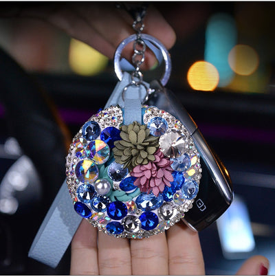 Dije de Llave de Auto para Mujer de Alta Gama con Personalidad Distintiva - Image 10