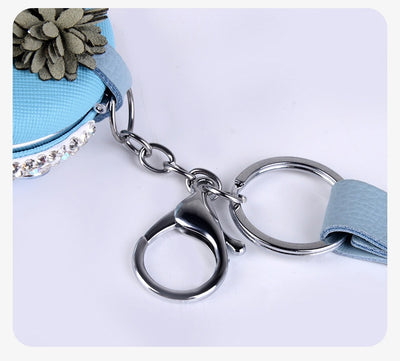 Dije de Llave de Auto para Mujer de Alta Gama con Personalidad Distintiva - Image 13