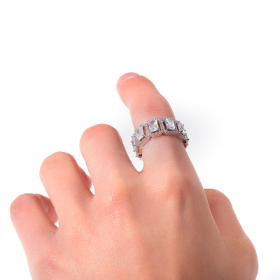 Anillo de Zirconia Rectangular Hueco Estilo Europeo y Americano - Image 21