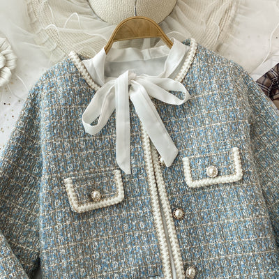 Traje de Tres Piezas en Tweed con Corbatín - Image 6