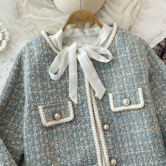Traje de Tres Piezas en Tweed con Corbatín - Image 6