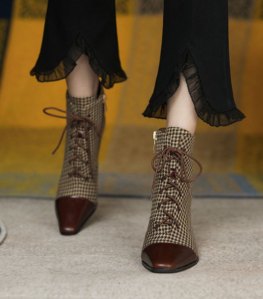 Botas Martin Retro Francesas con Cordones y Detalles de Encaje - Image 7