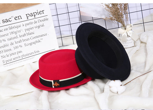 Sombrero de Lana Pura para Mujer con Detalle de Abejita - Accesorio de Moda - Image 23