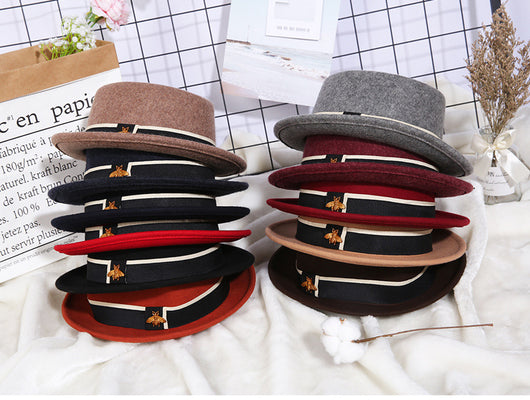 Sombrero de Lana Pura para Mujer con Detalle de Abejita - Accesorio de Moda - Image 24