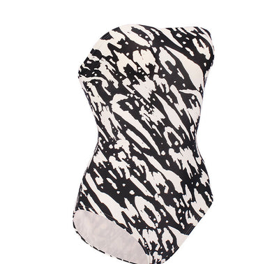Traje de Baño Enterizo Tipo Tubo con Hombros Triangulares Negro y Blanco - Image 15
